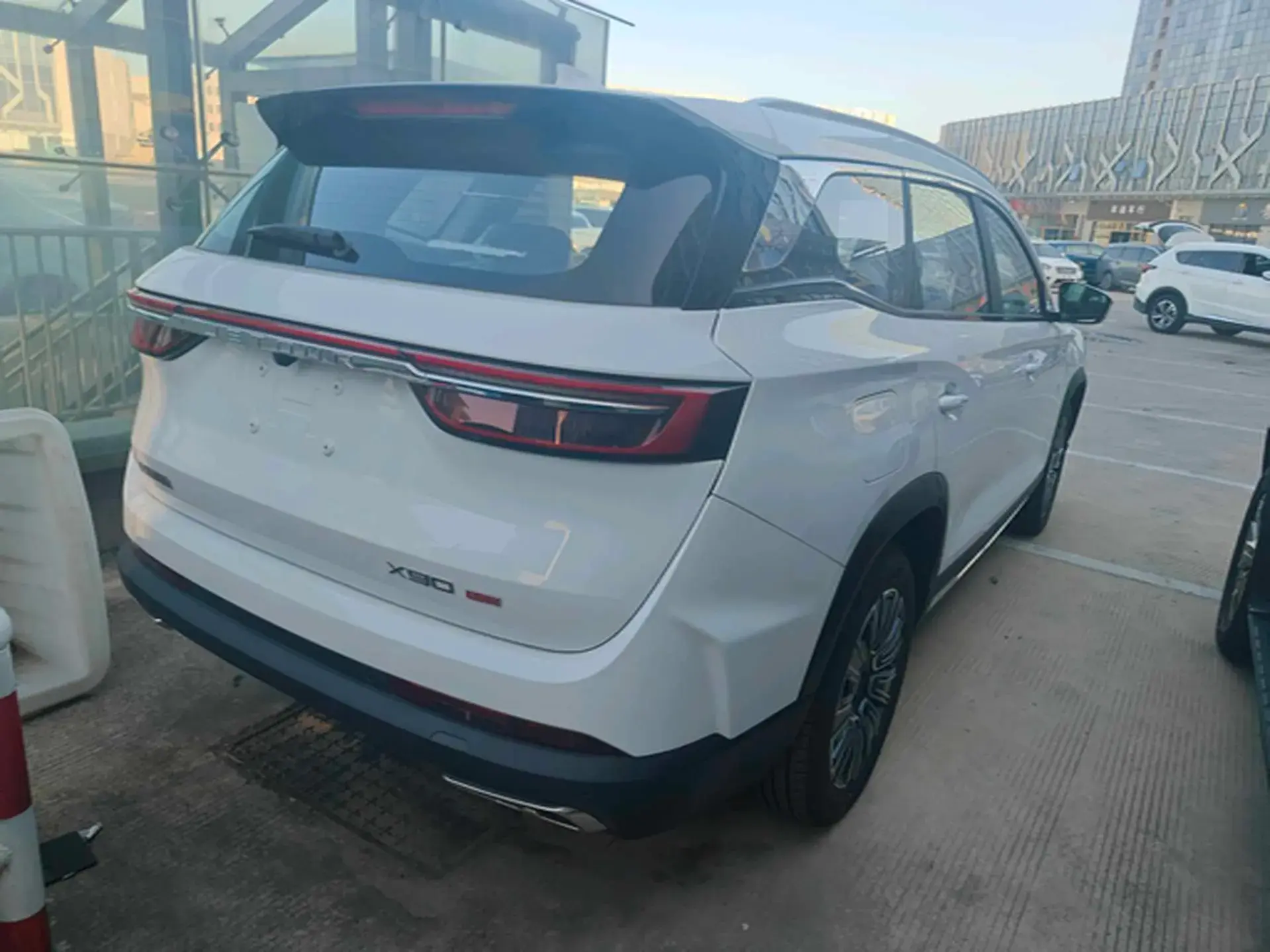 2024 JETOUR X90 thumbnail 4