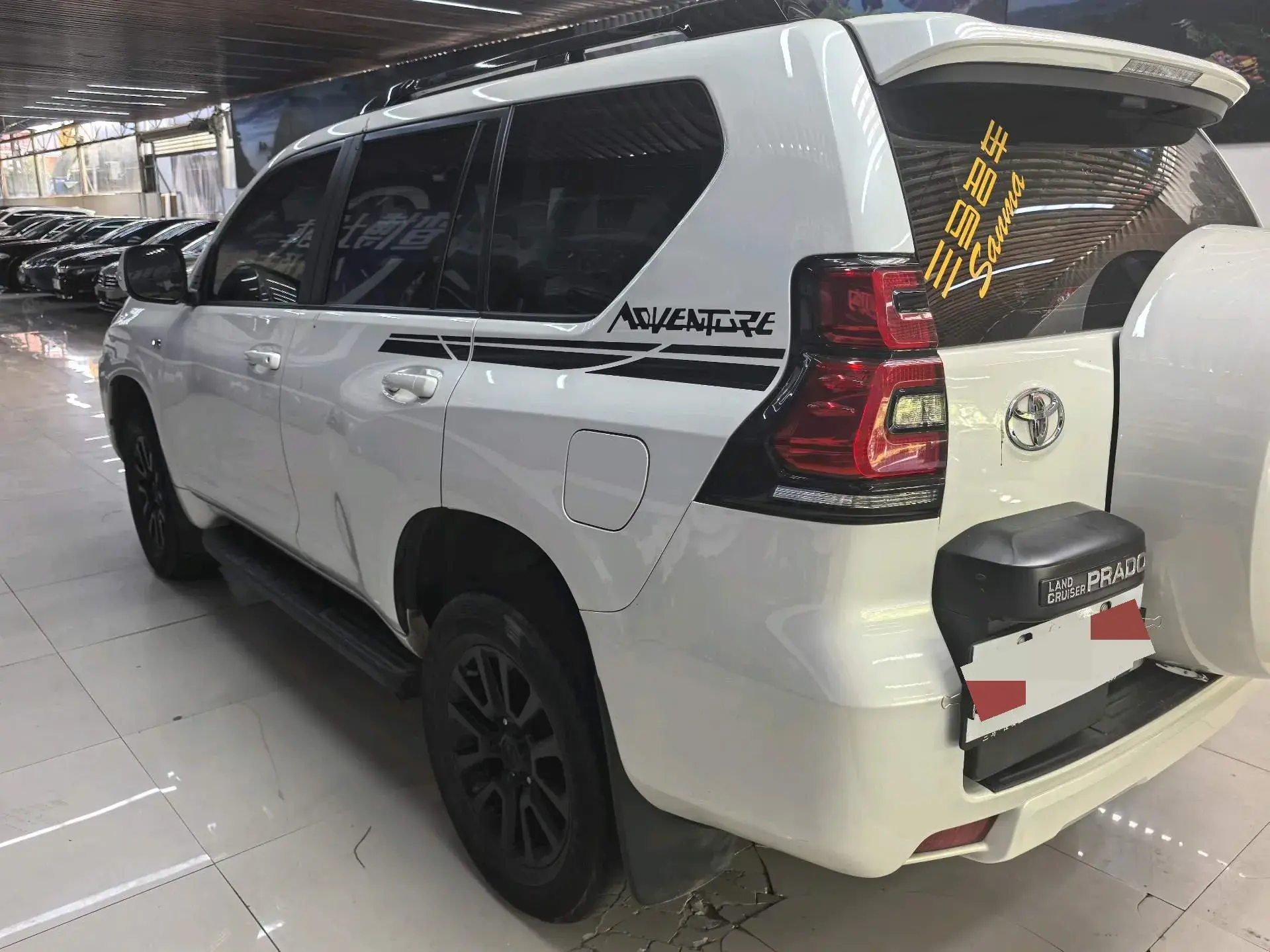 2017 TOYOTA COROLLA thumbnail 3