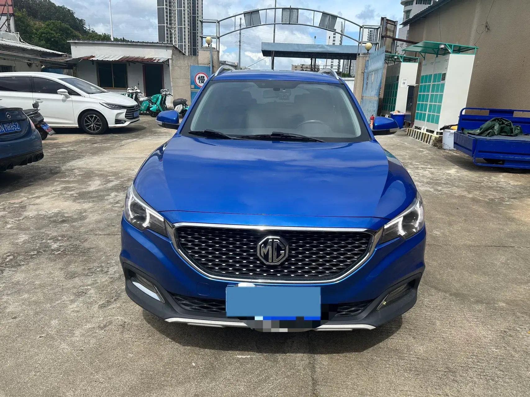 2017 MG ZS thumbnail 2