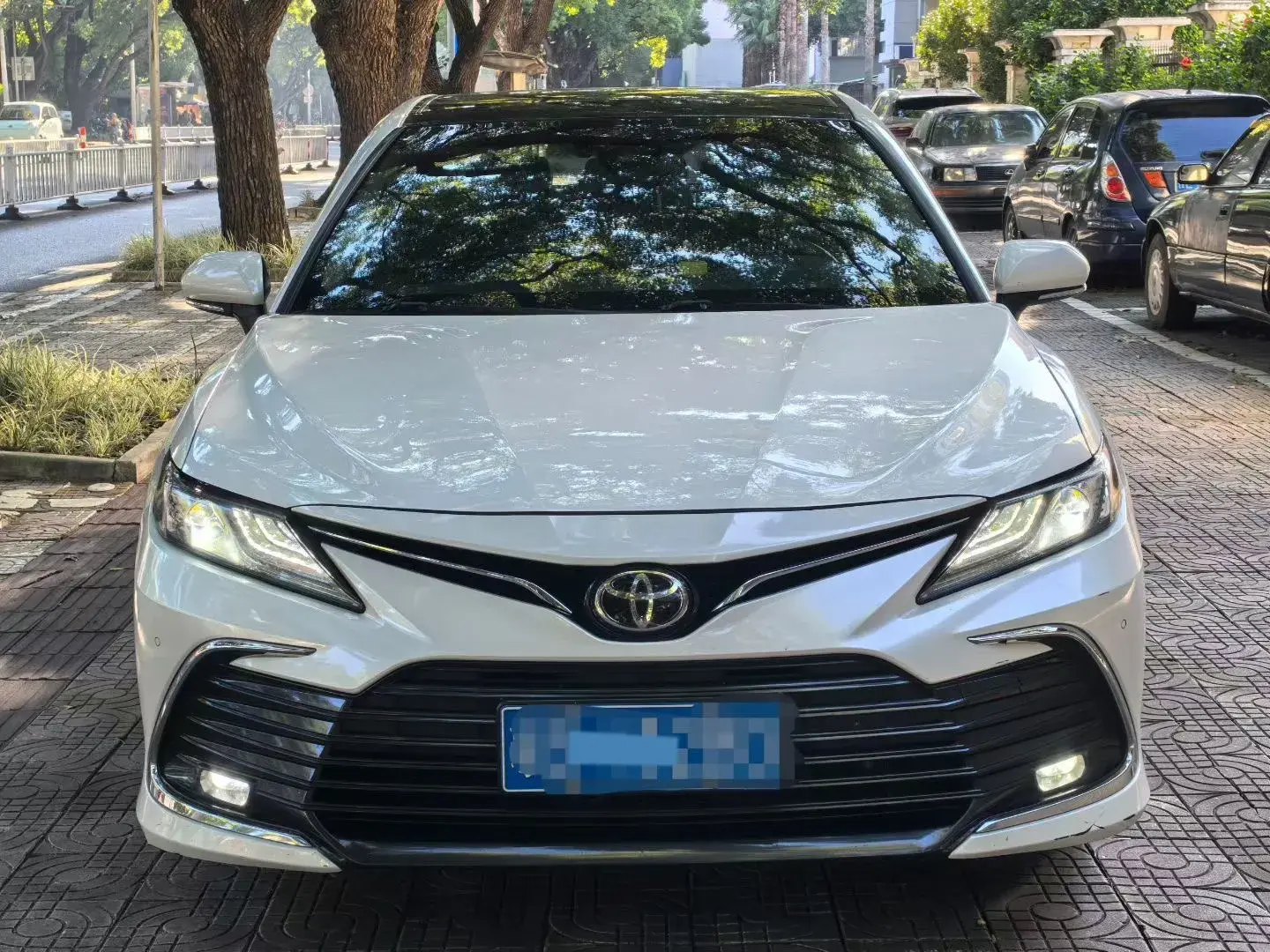 2021 TOYOTA CAMRY thumbnail 2