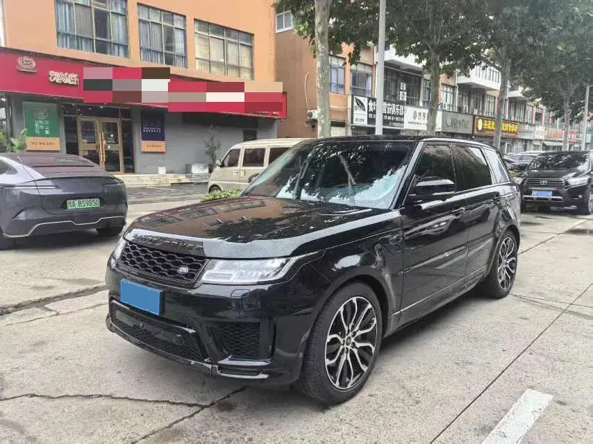 2022 LAND ROVER view 1