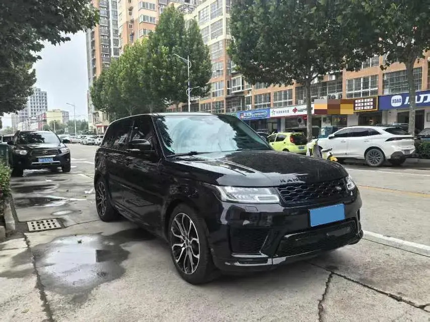 2022 LAND ROVER thumbnail 3