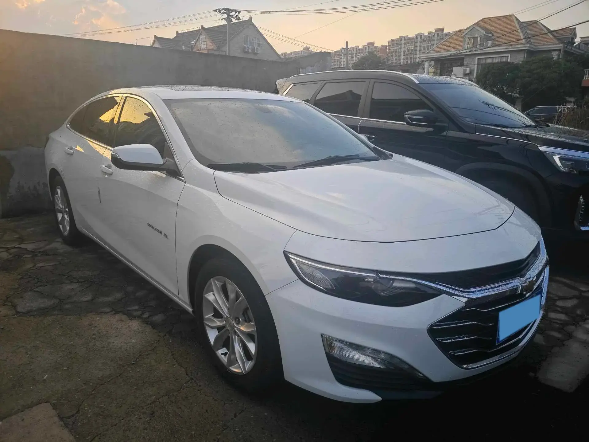 2022 CHEVROLET MALIBU thumbnail 2