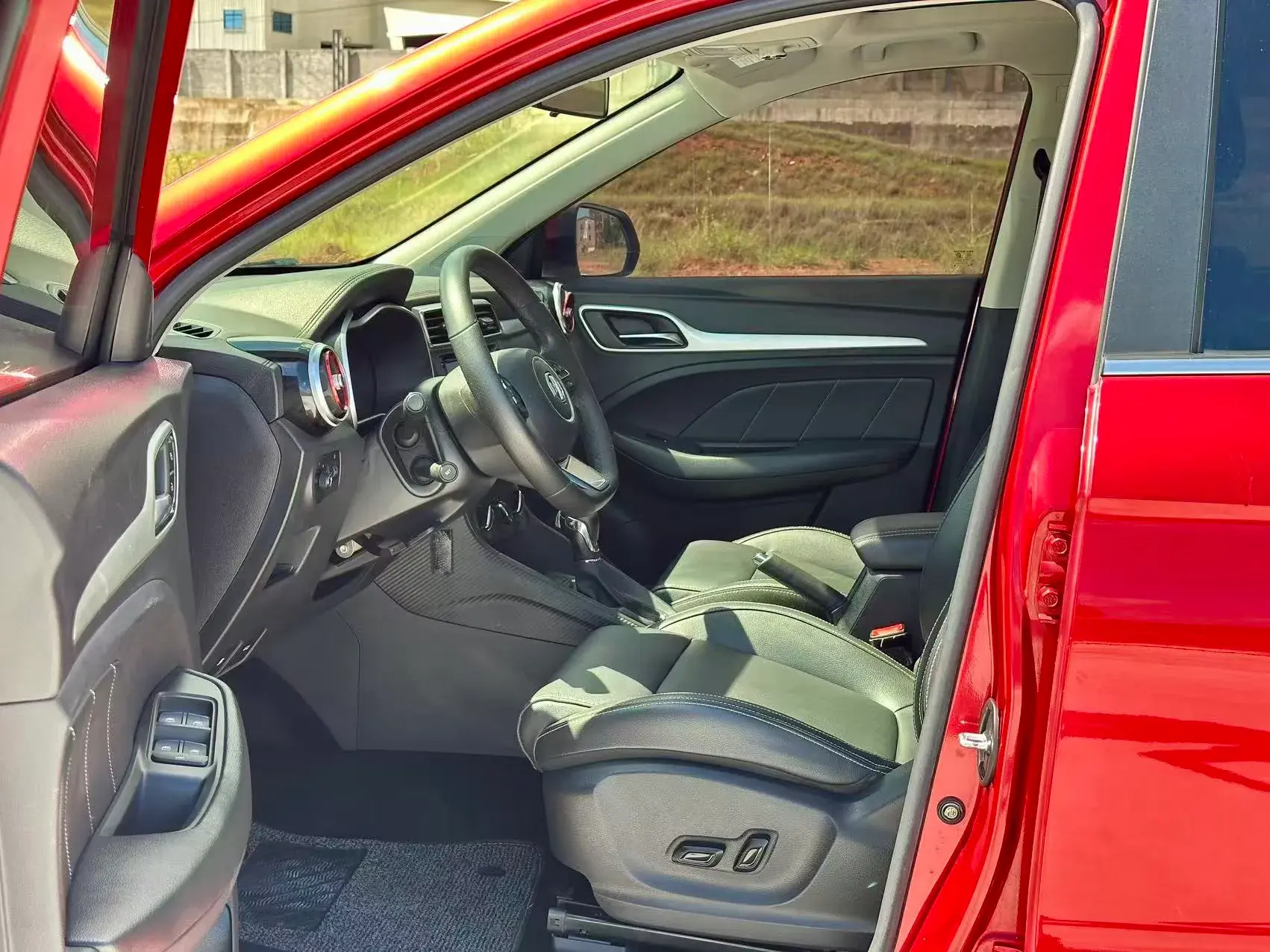 2018 MG ZS thumbnail 4