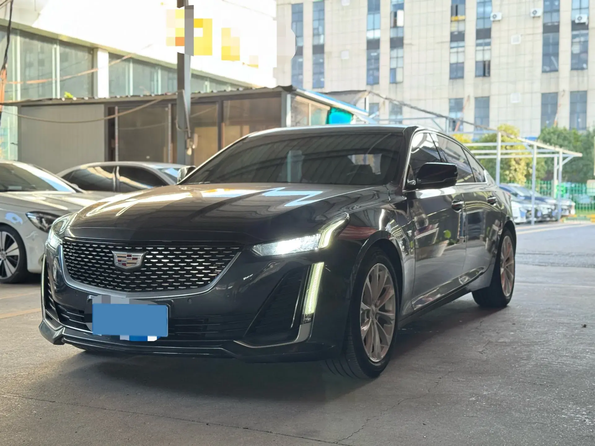 2021 CADILLAC CT5 view 1