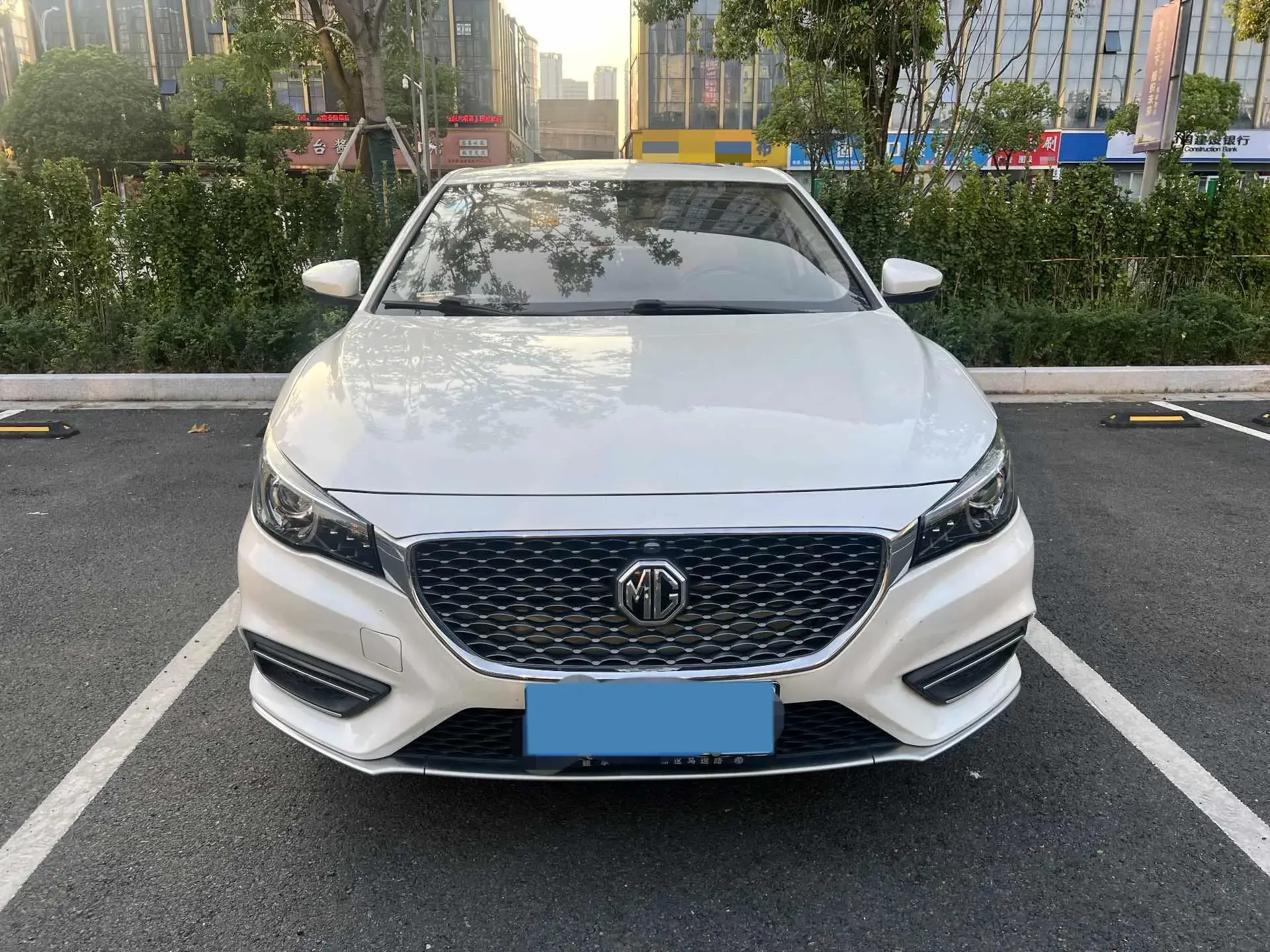 2017 MG MG6 thumbnail 4