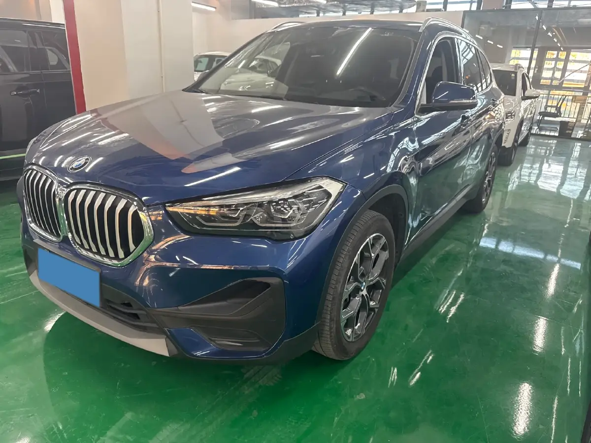 2021 BMW X1 2.0T 192HP L4 7DCT