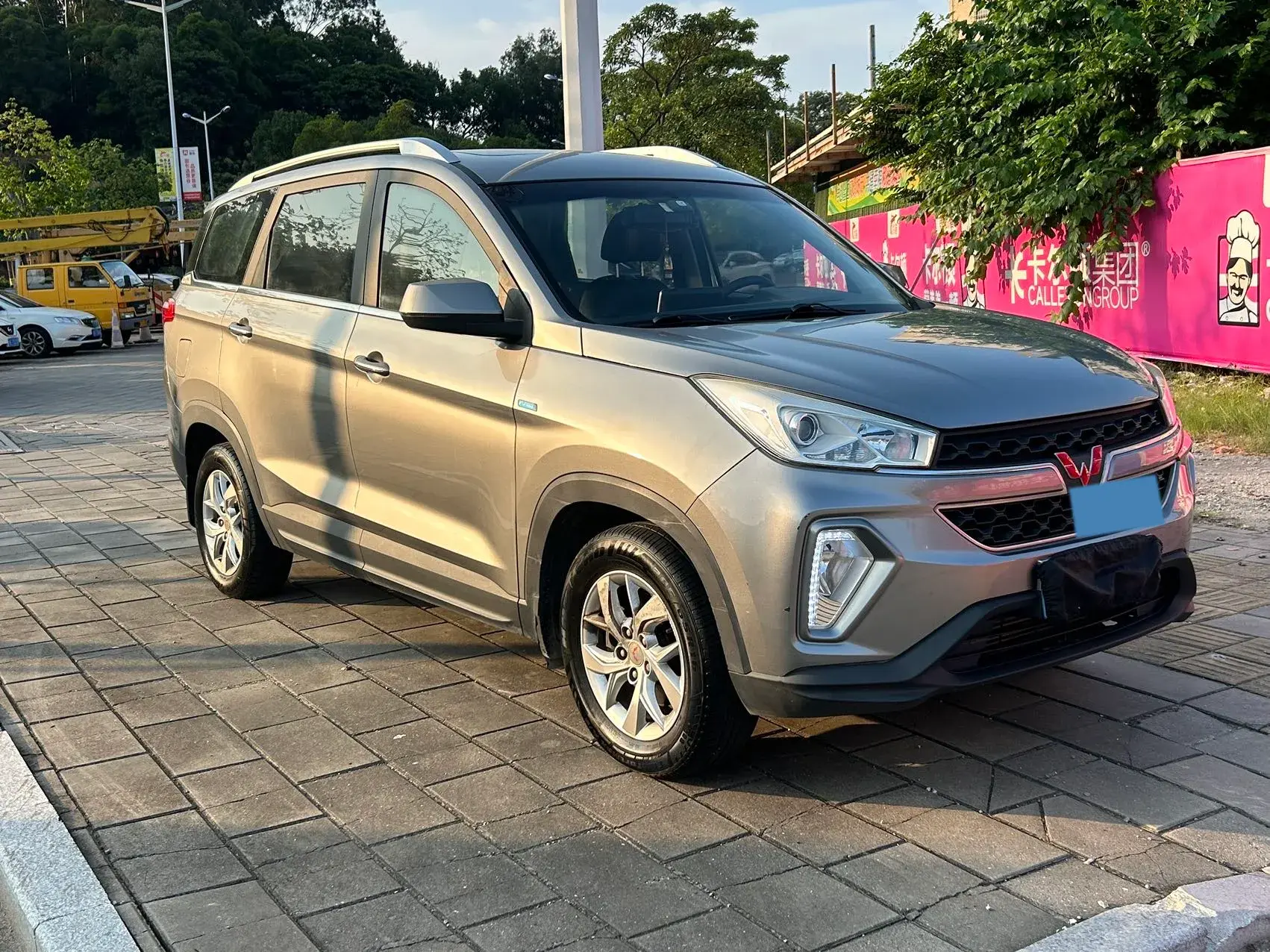 2018 WULING HONGGUANG thumbnail 3
