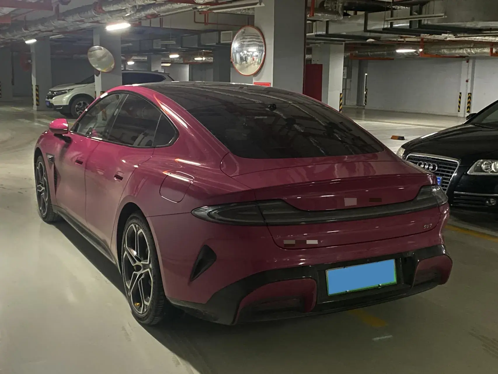 2024 MI SU7 thumbnail 3