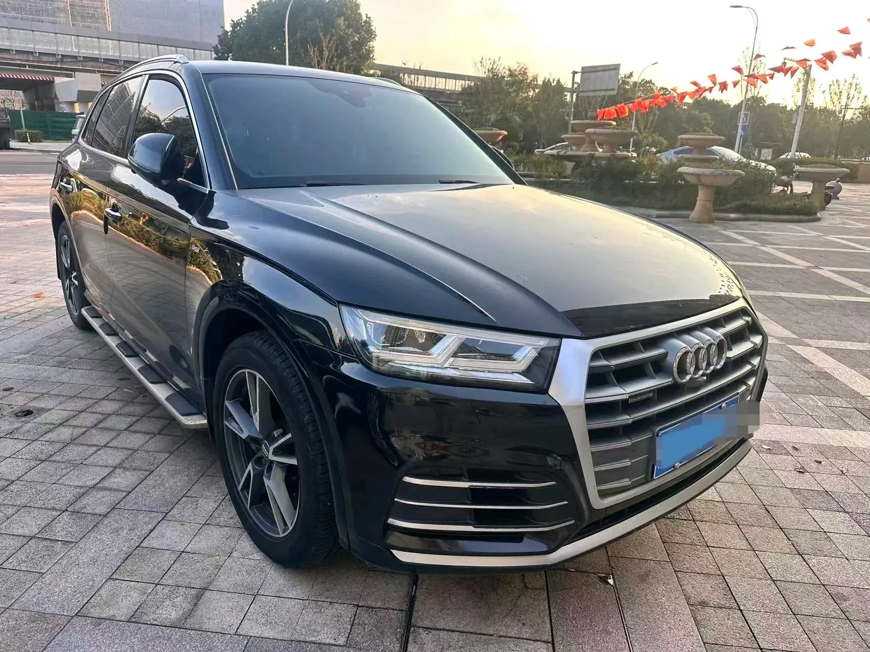 2020 AUDI Q5L thumbnail 2