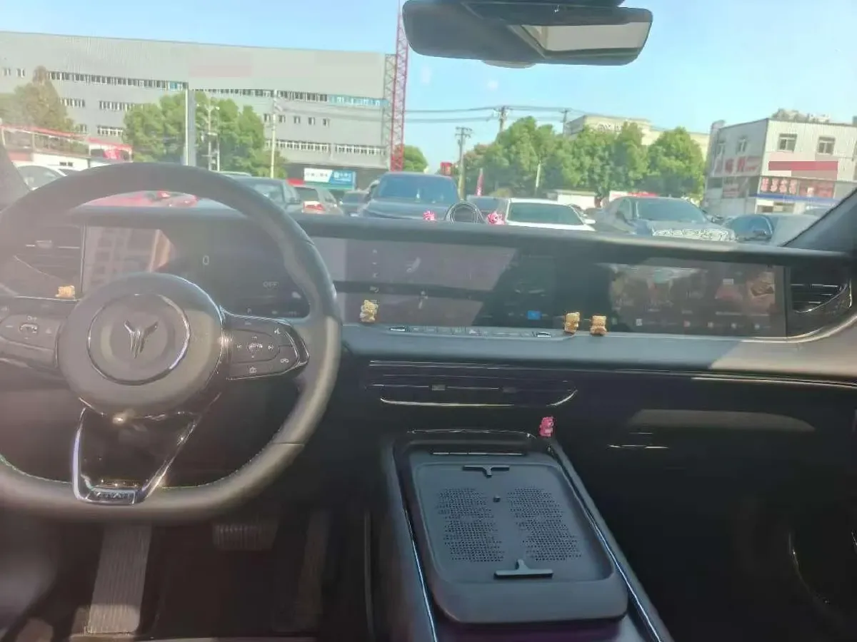 2025 Voyah FREE 1.5T 150HP L4 REEV 43KWH,autocango,china used car exporter,china ev exporter,chinese used car exporter,chinese used ev exporter