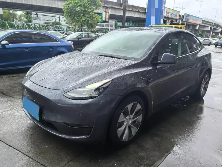 2021 TESLA MODEL view 1