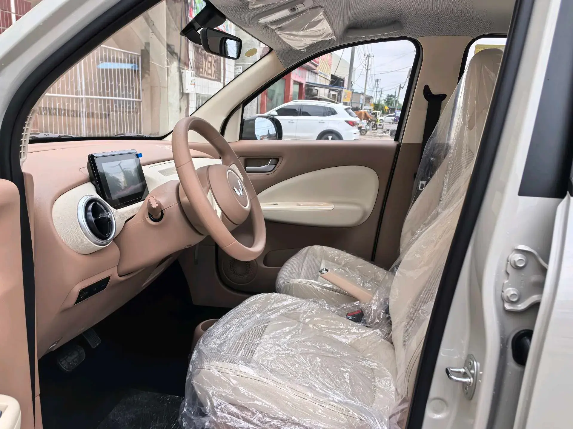 2025 WULING HONGGUANG thumbnail 4