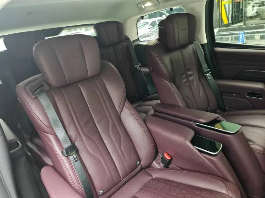 2023 BUICK CENTURY thumbnail 4