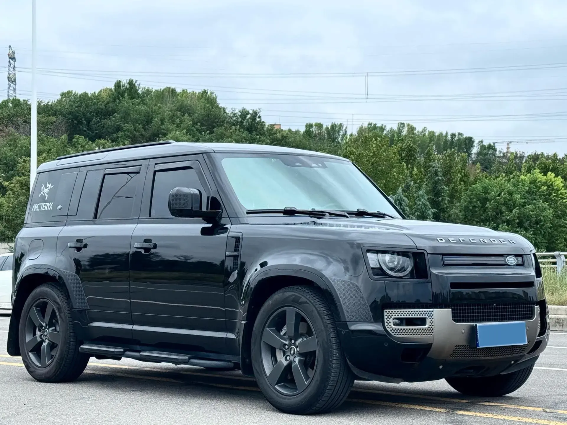 2024 LAND ROVER thumbnail 3