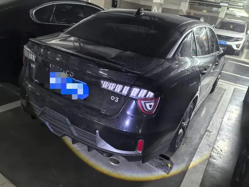 2022 LYNK&CO 03 thumbnail 4