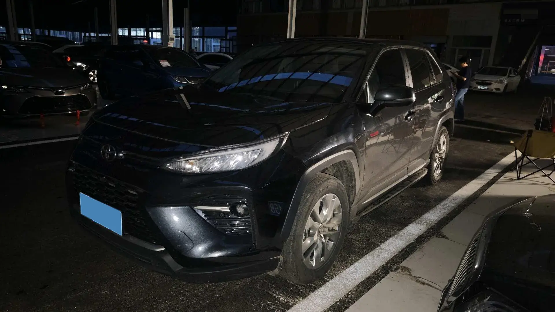 2022 TOYOTA WILDLANDER view 1