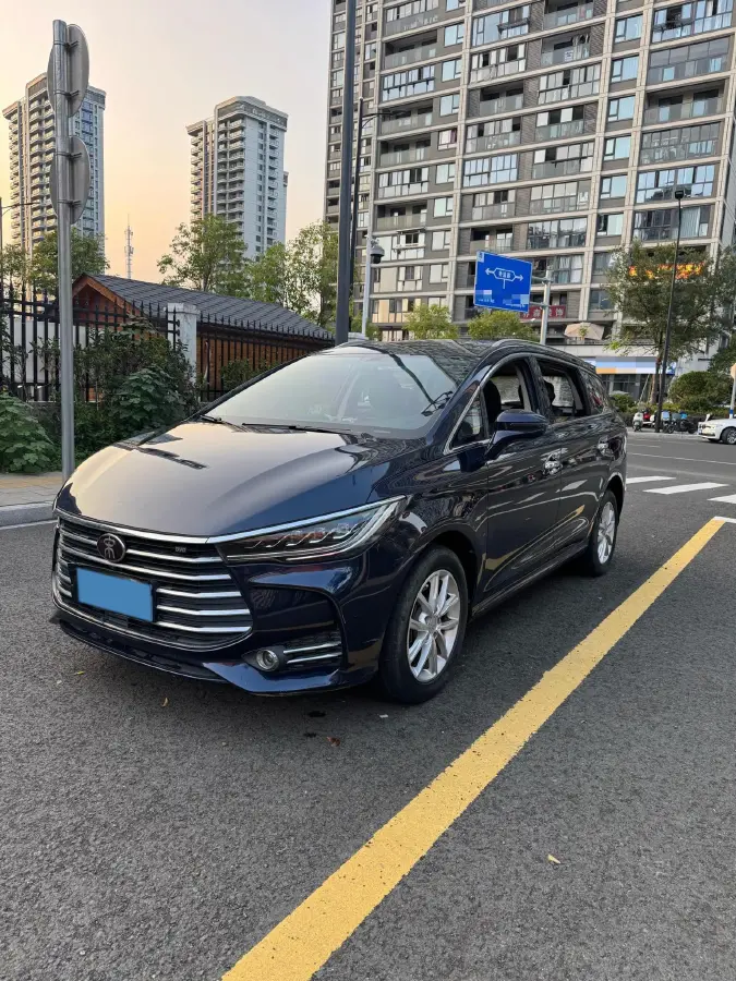 2019 BYD Song MAX 1.5T 154HP L4 6MT