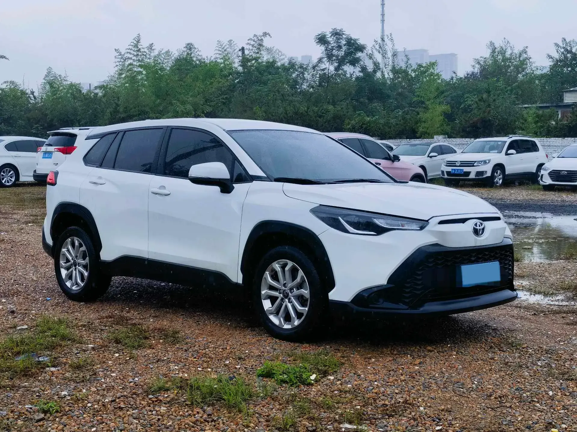 2023 TOYOTA FRONTLANDER thumbnail 3