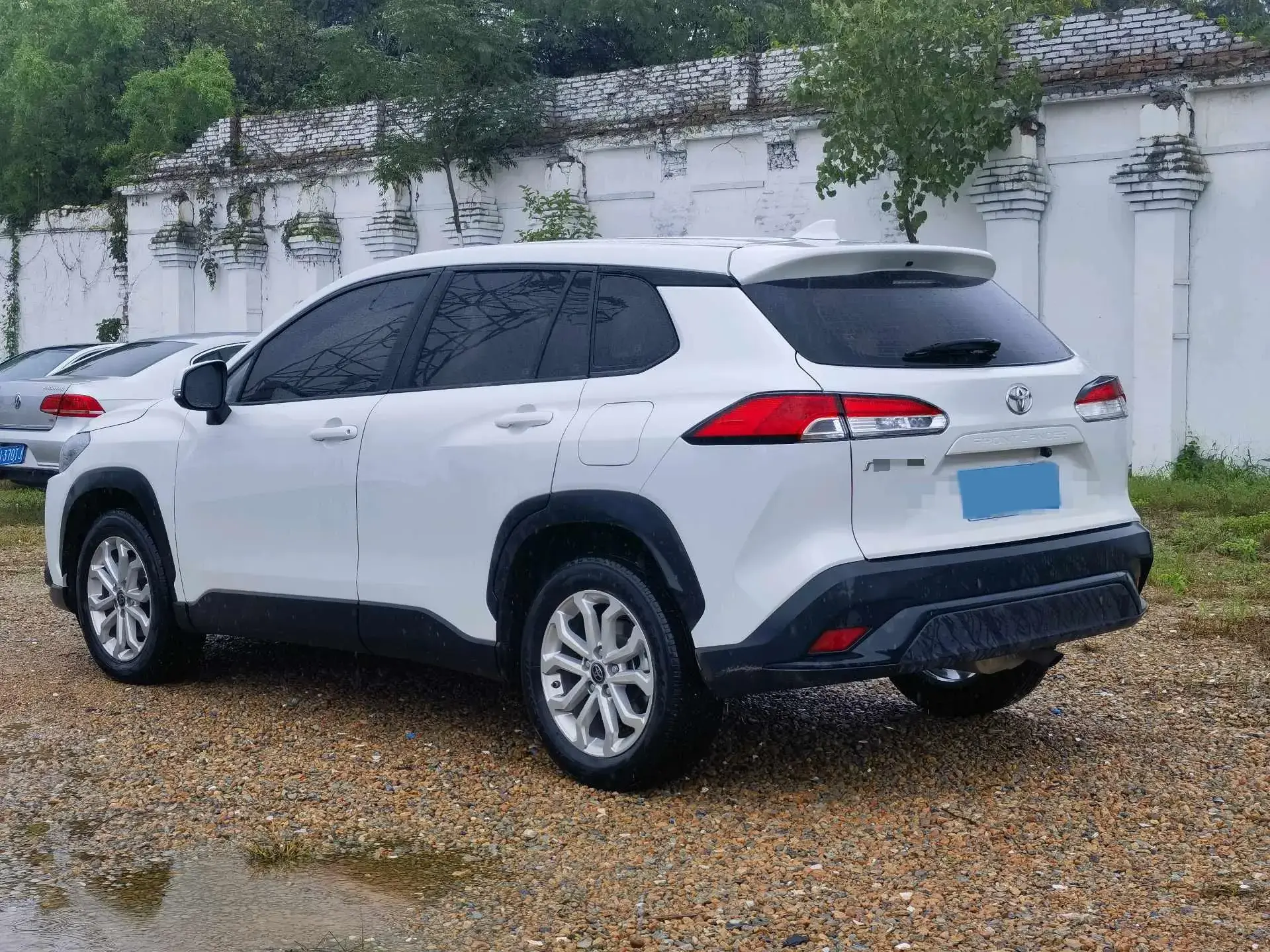 2023 TOYOTA FRONTLANDER thumbnail 4