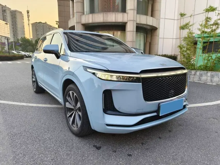 2020 LI ONE thumbnail 2