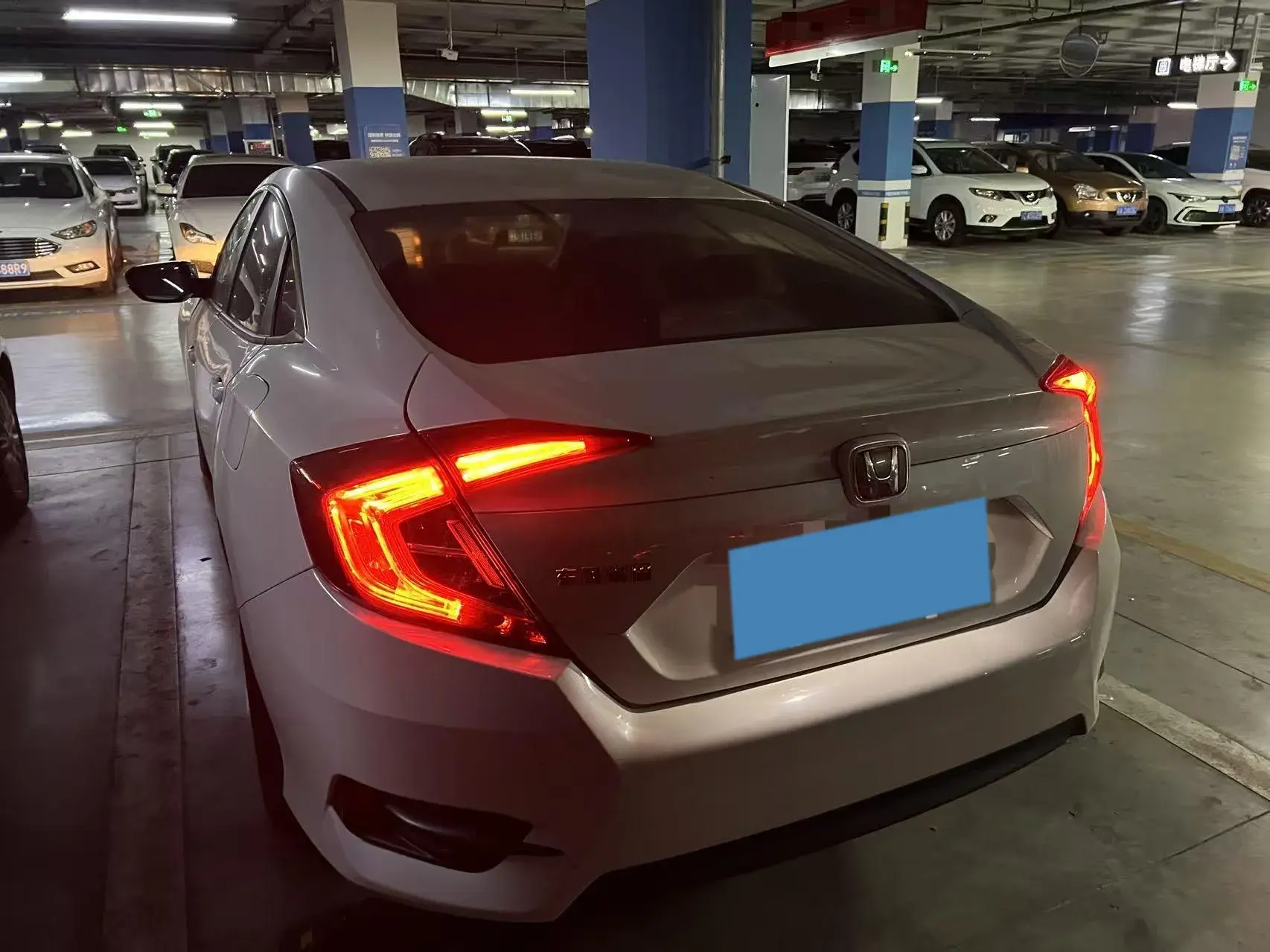 2019 HONDA CIVIC thumbnail 3