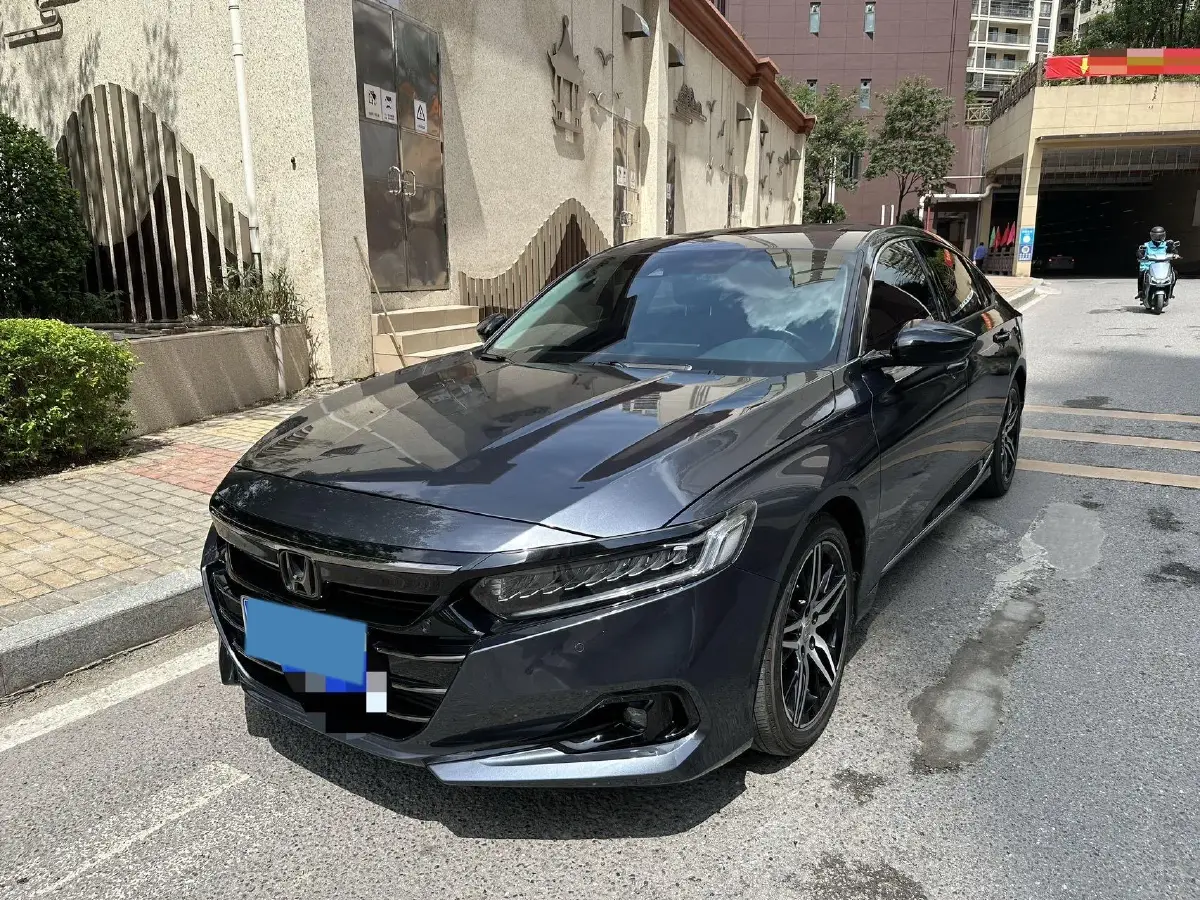 2022 Honda Accord 1.5T 194HP L4 CVT