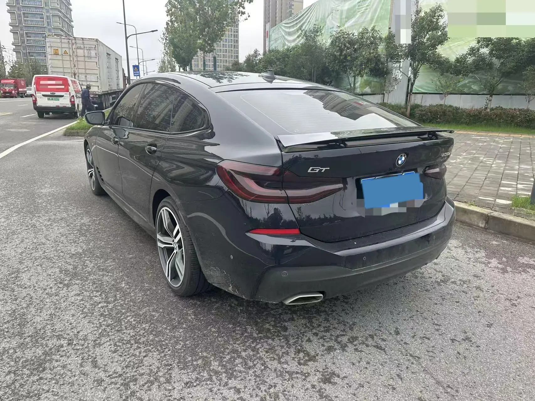 2021 BMW 6 thumbnail 2