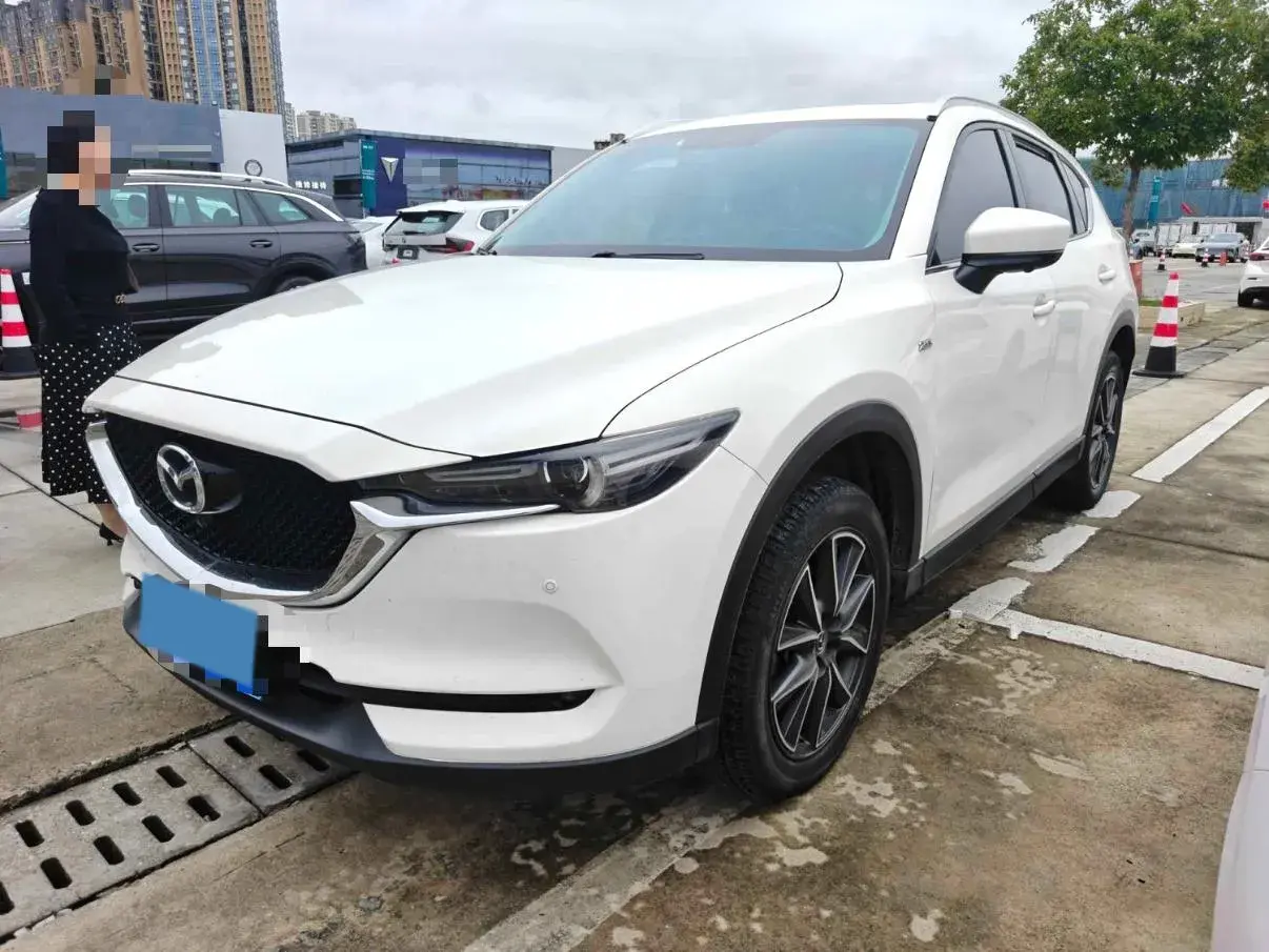 2017 MAZDA CX-5 view 1