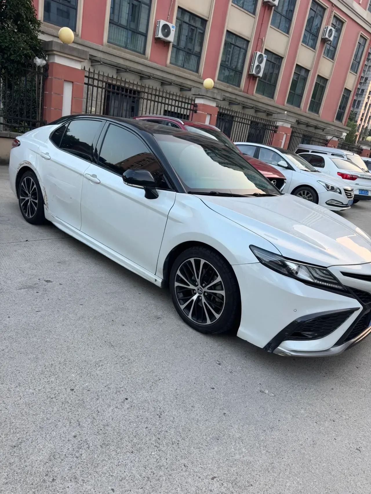 2022 TOYOTA CAMRY thumbnail 2