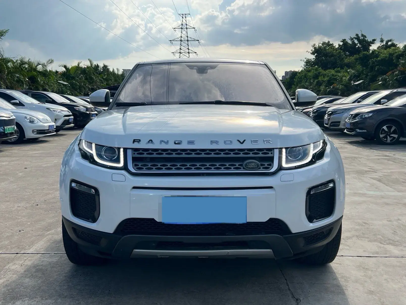 2018 LAND ROVER thumbnail 2