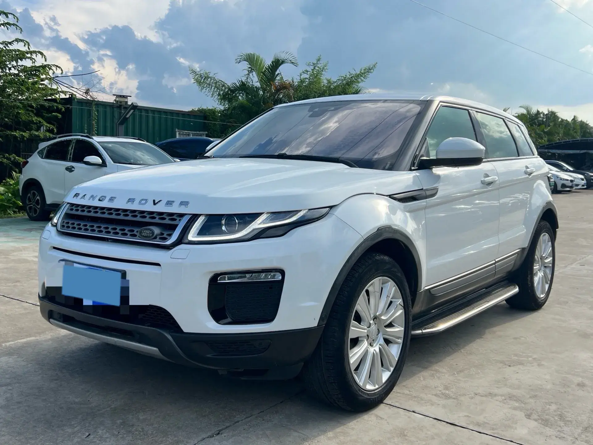 2018 LAND ROVER view 1