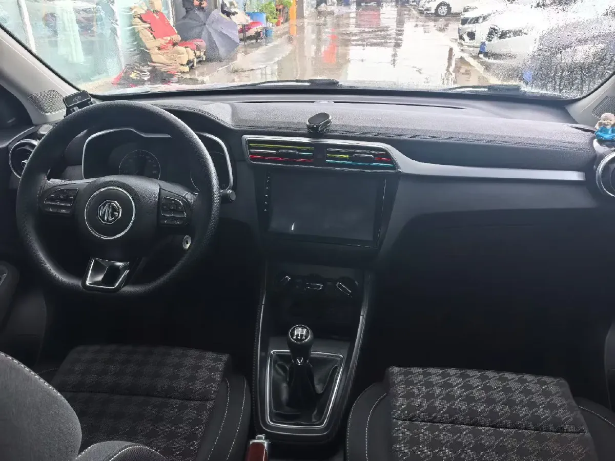 2018 MG ZS 1.5L 120HP L4 5MT,autocango,china used car exporter,china ev exporter,chinese used car exporter,chinese used ev exporter