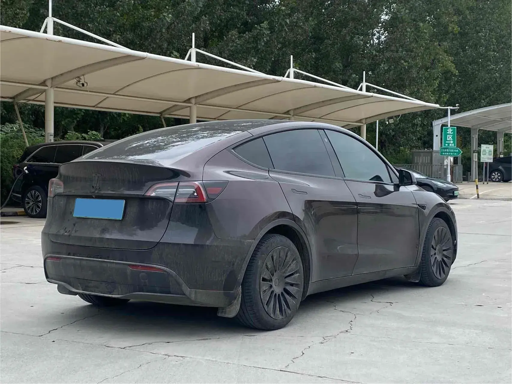 2021 TESLA MODEL thumbnail 4