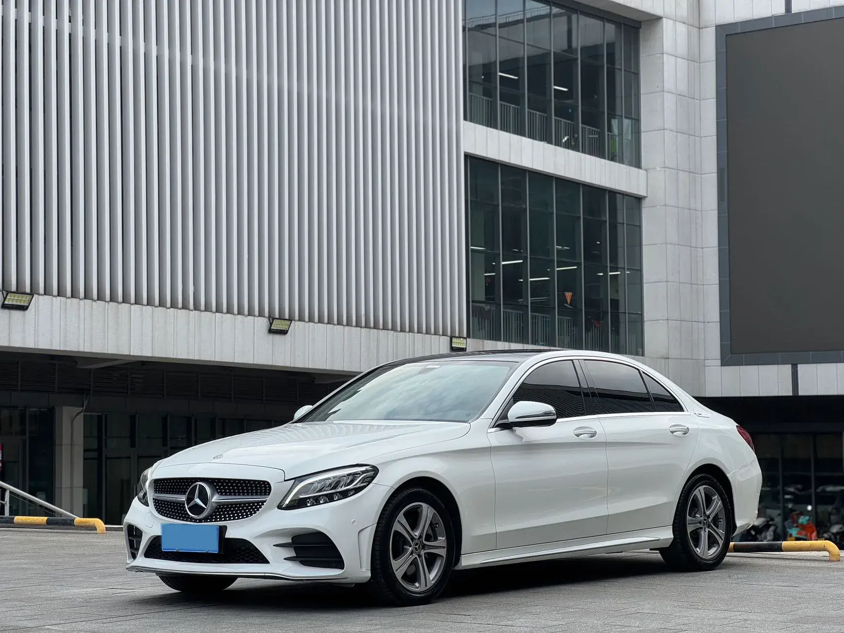2021 MERCEDES-BENZ C view 1