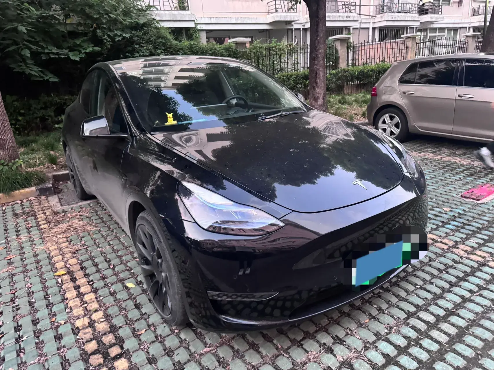 2021 TESLA MODEL thumbnail 2