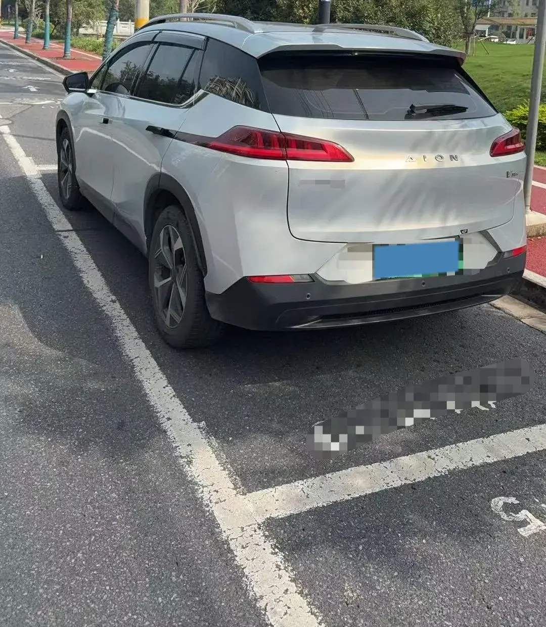 2021 AION S thumbnail 3