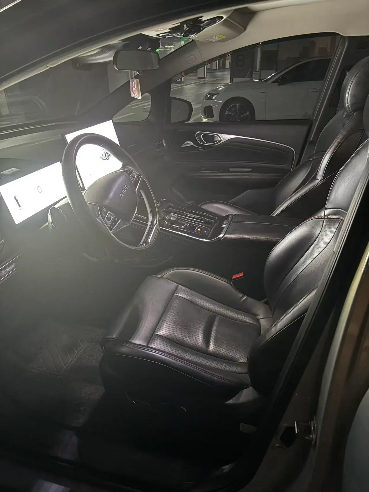 2021 AION S thumbnail 4