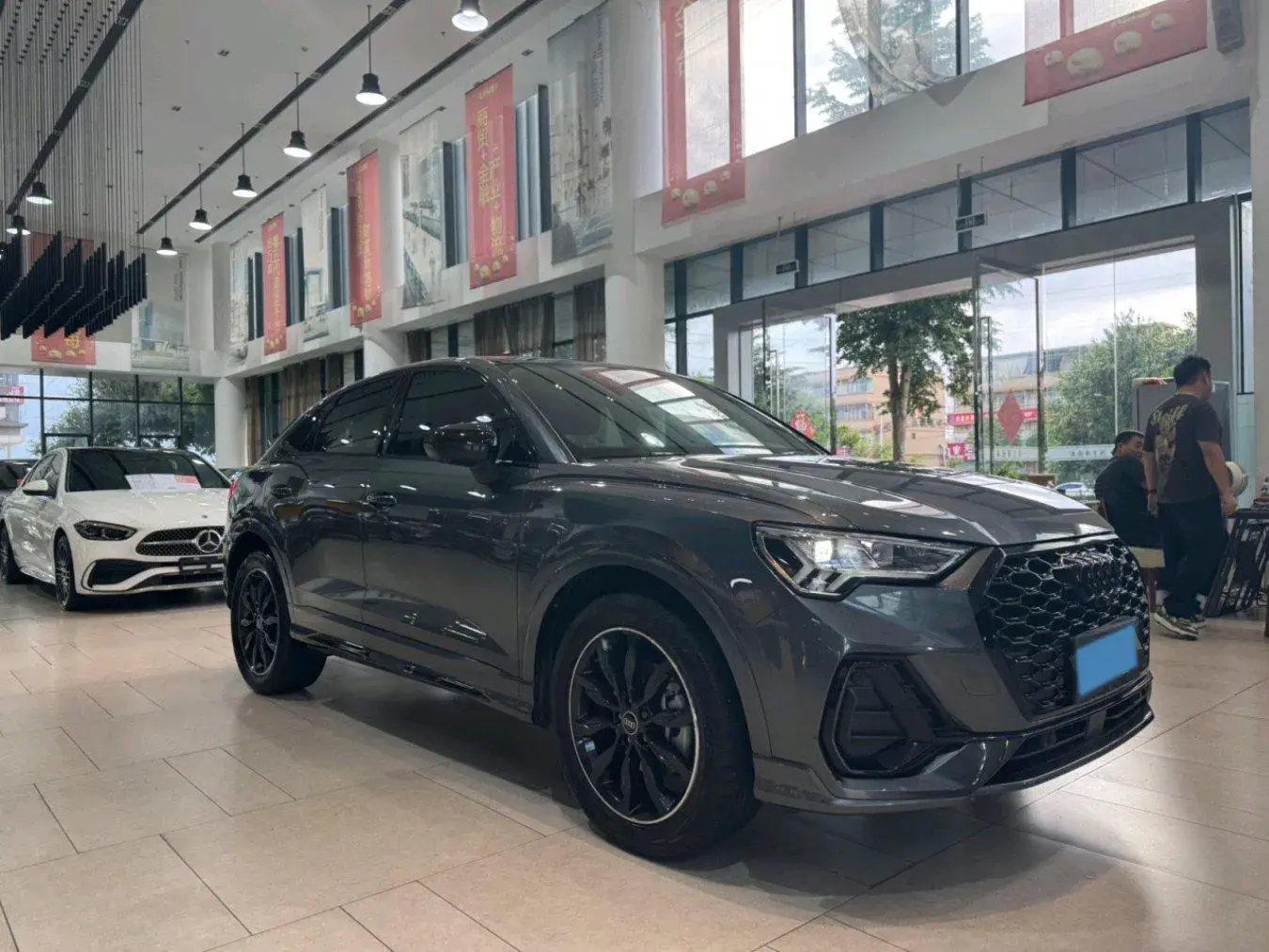 2021 AUDI Q3 thumbnail 3