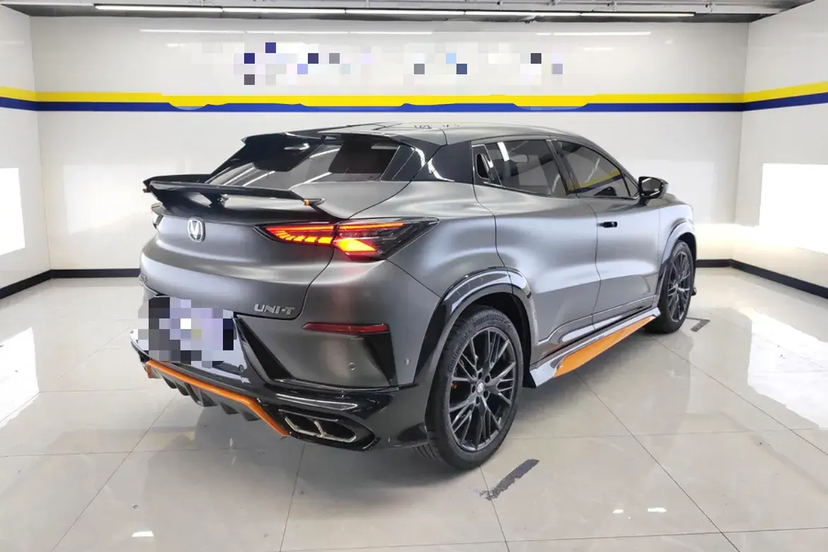 2023 CHANGAN UNI-T thumbnail 2