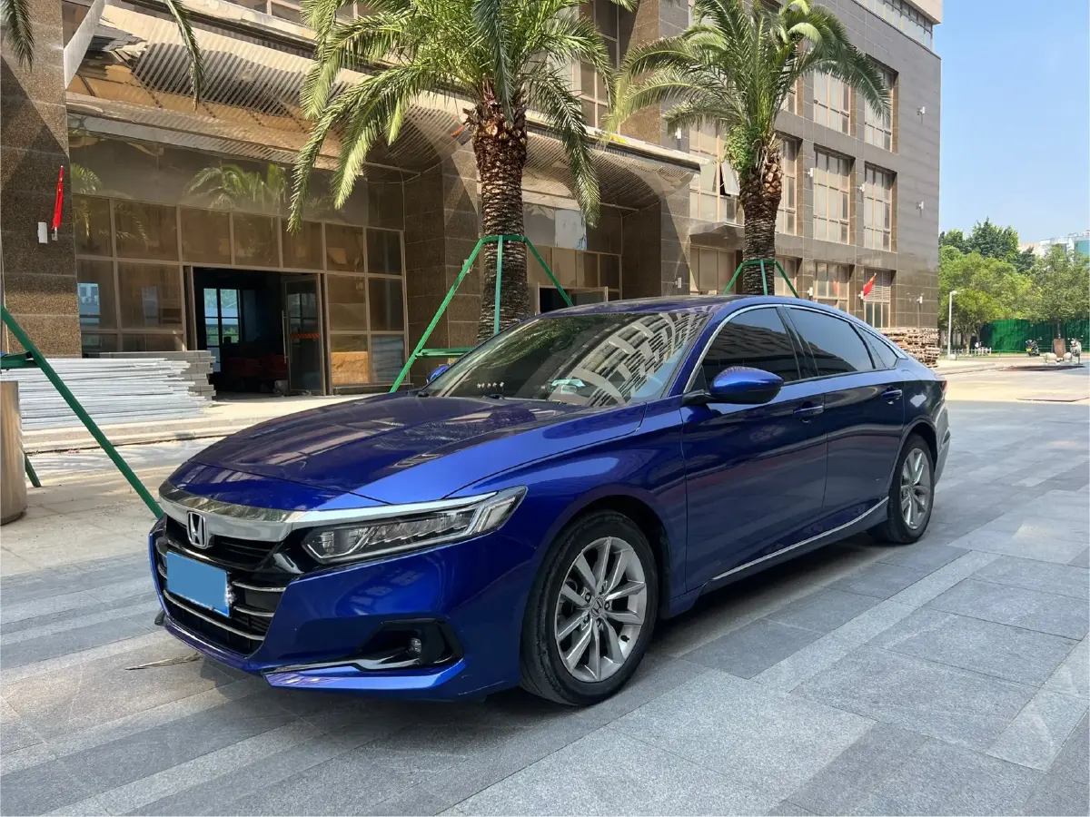 2022 Honda Accord 1.5T 194HP L4 CVT
