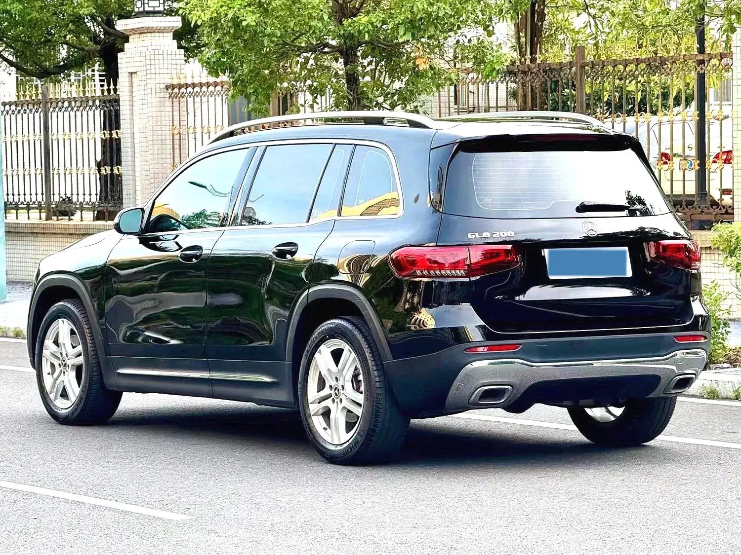 2022 MERCEDES-BENZ GLB thumbnail 4