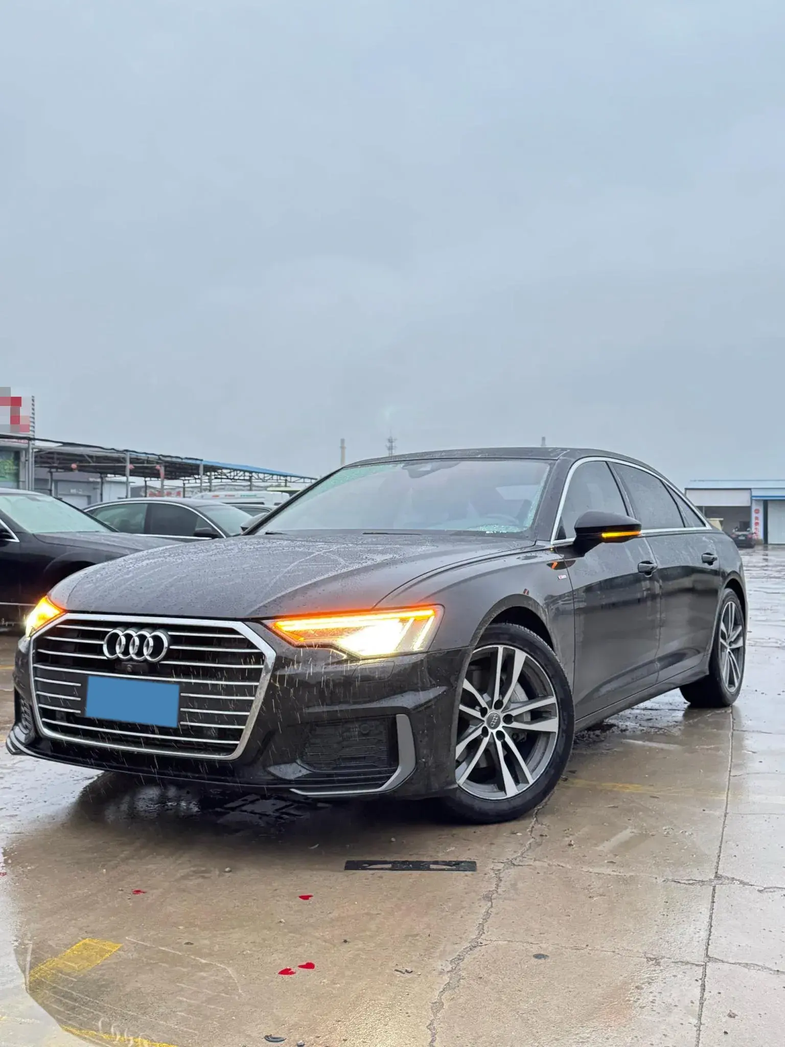 2020 AUDI A6L view 1