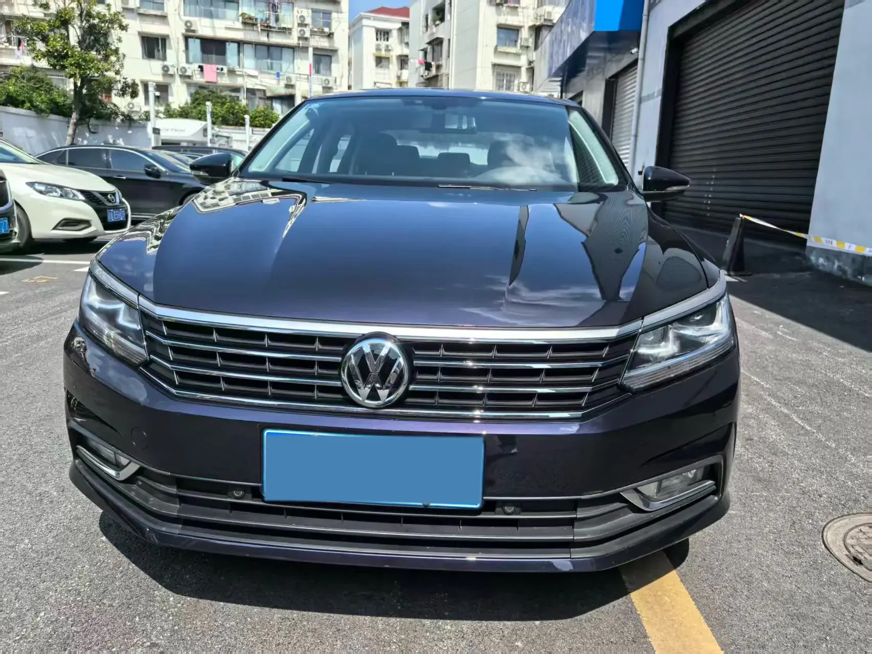 2017 VOLKSWAGEN PASSAT thumbnail 2