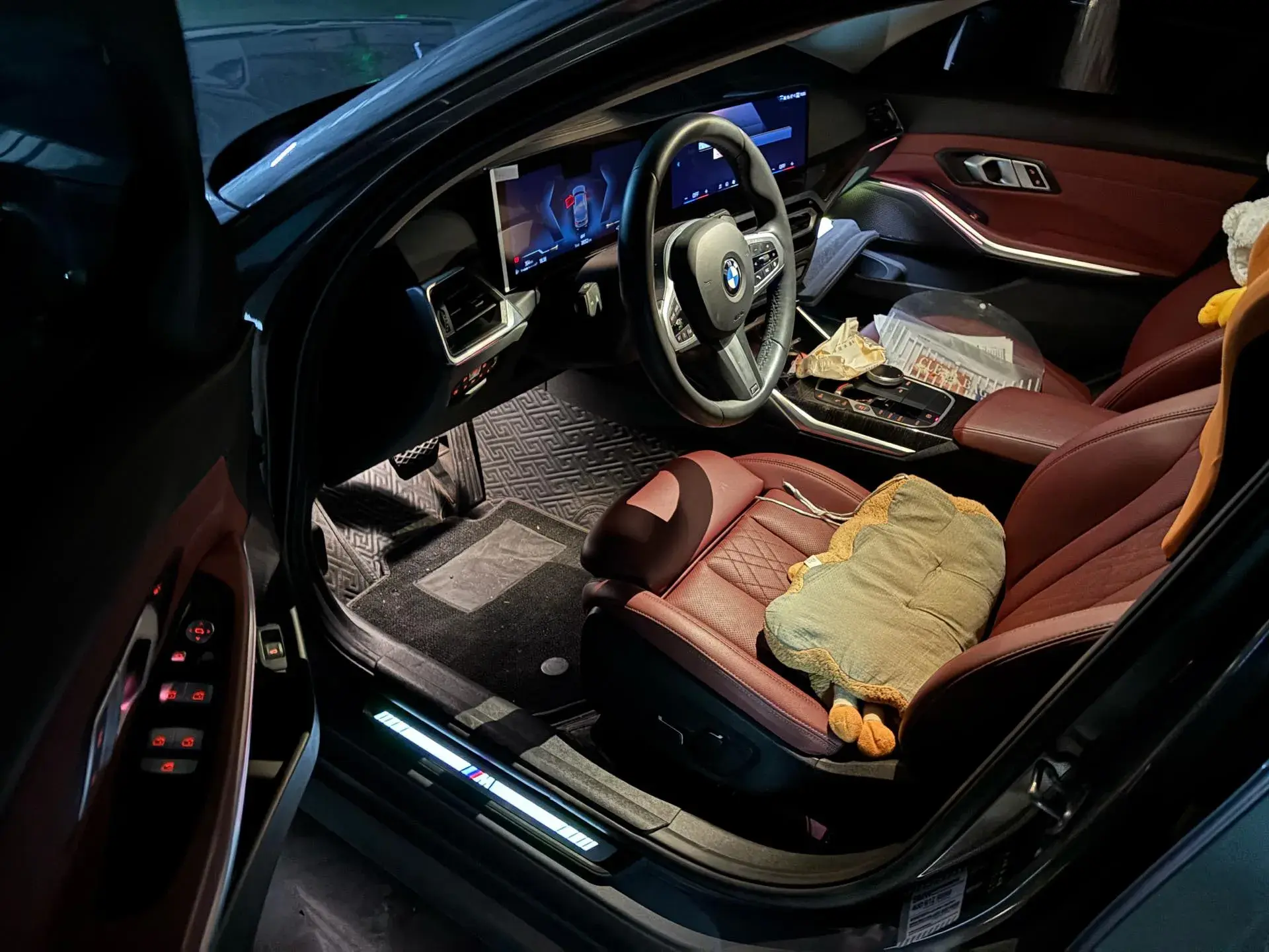 2023 BMW 3 thumbnail 4