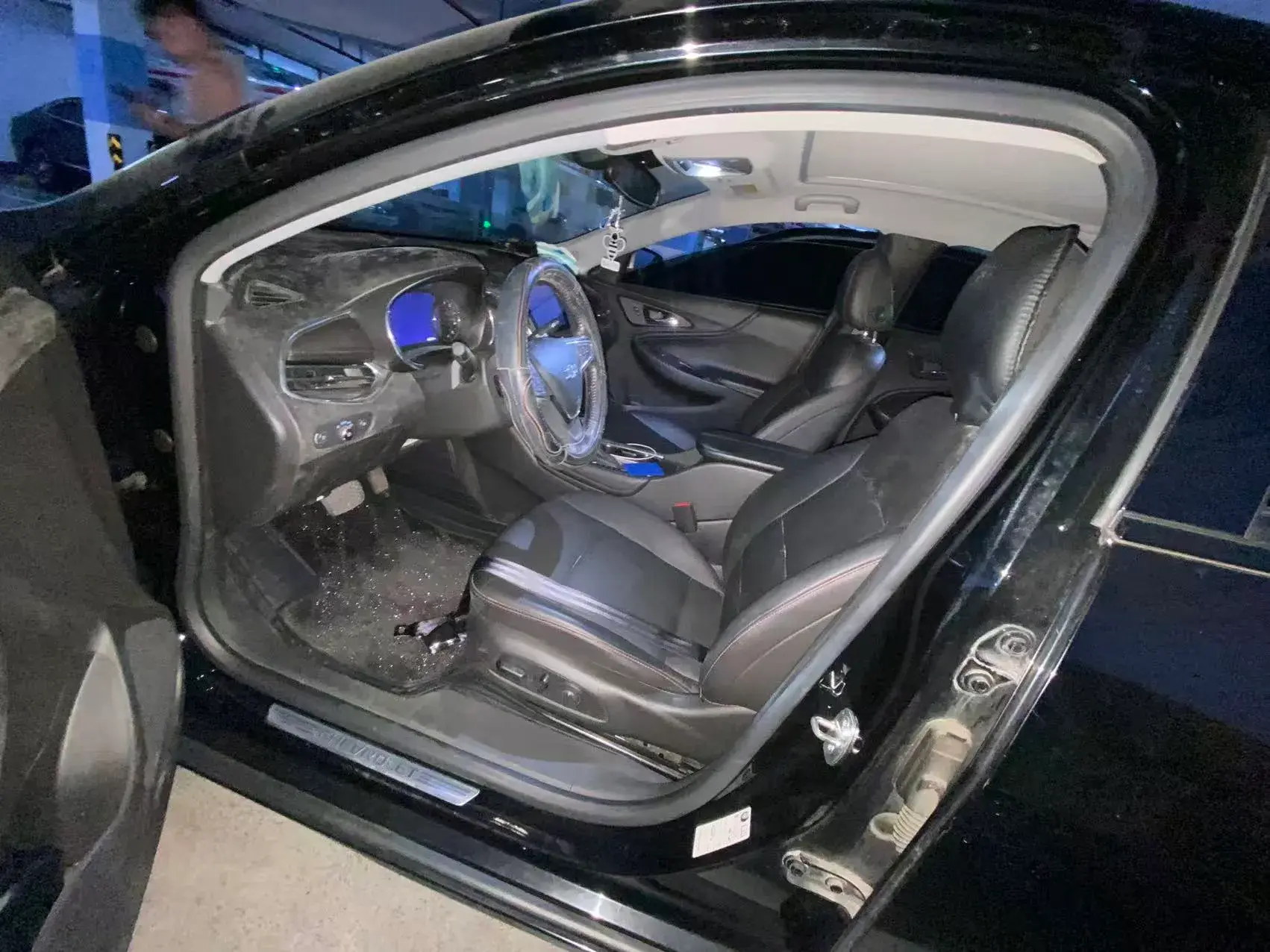 2019 CHEVROLET MALIBU thumbnail 4