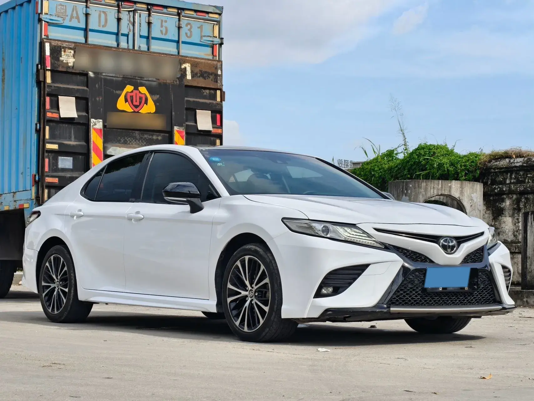 2019 TOYOTA CAMRY thumbnail 3