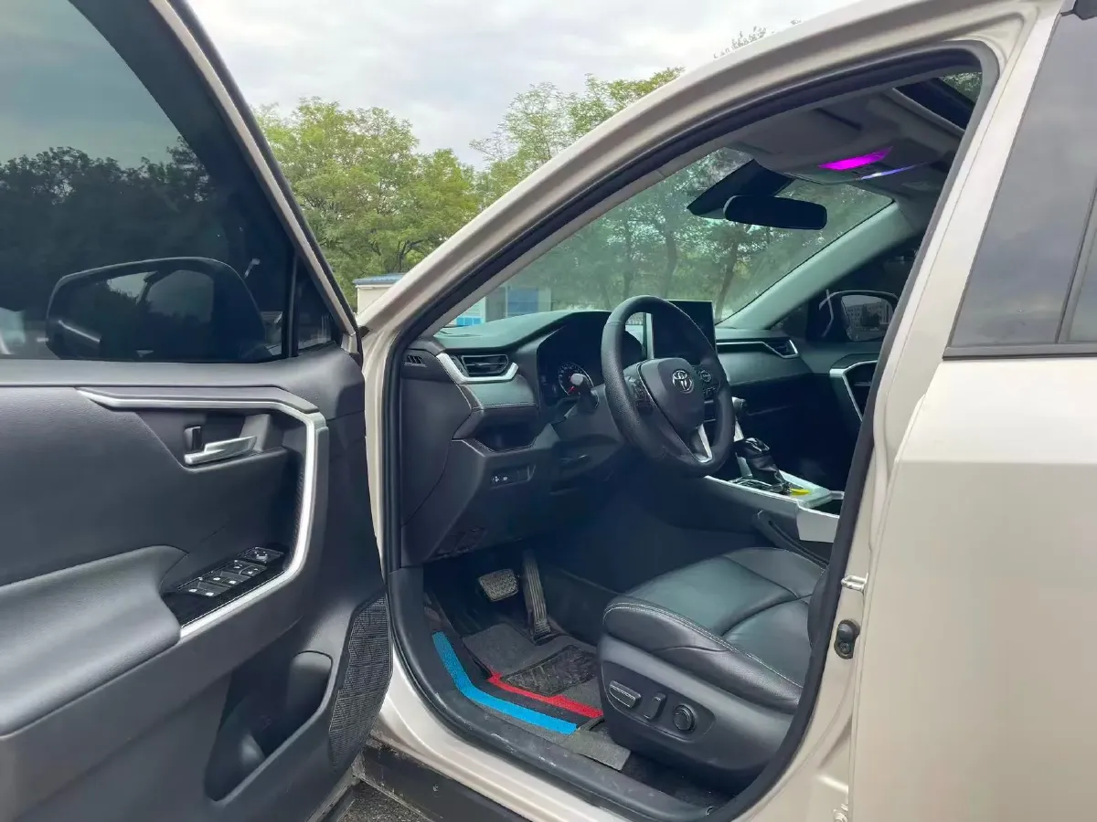 2020 Toyota Wildlander 2.0L 171HP L4 CVT,autocango,china used car exporter,china ev exporter,chinese used car exporter,chinese used ev exporter