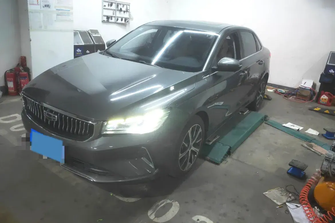 2022 GEELY EMGRAND view 1