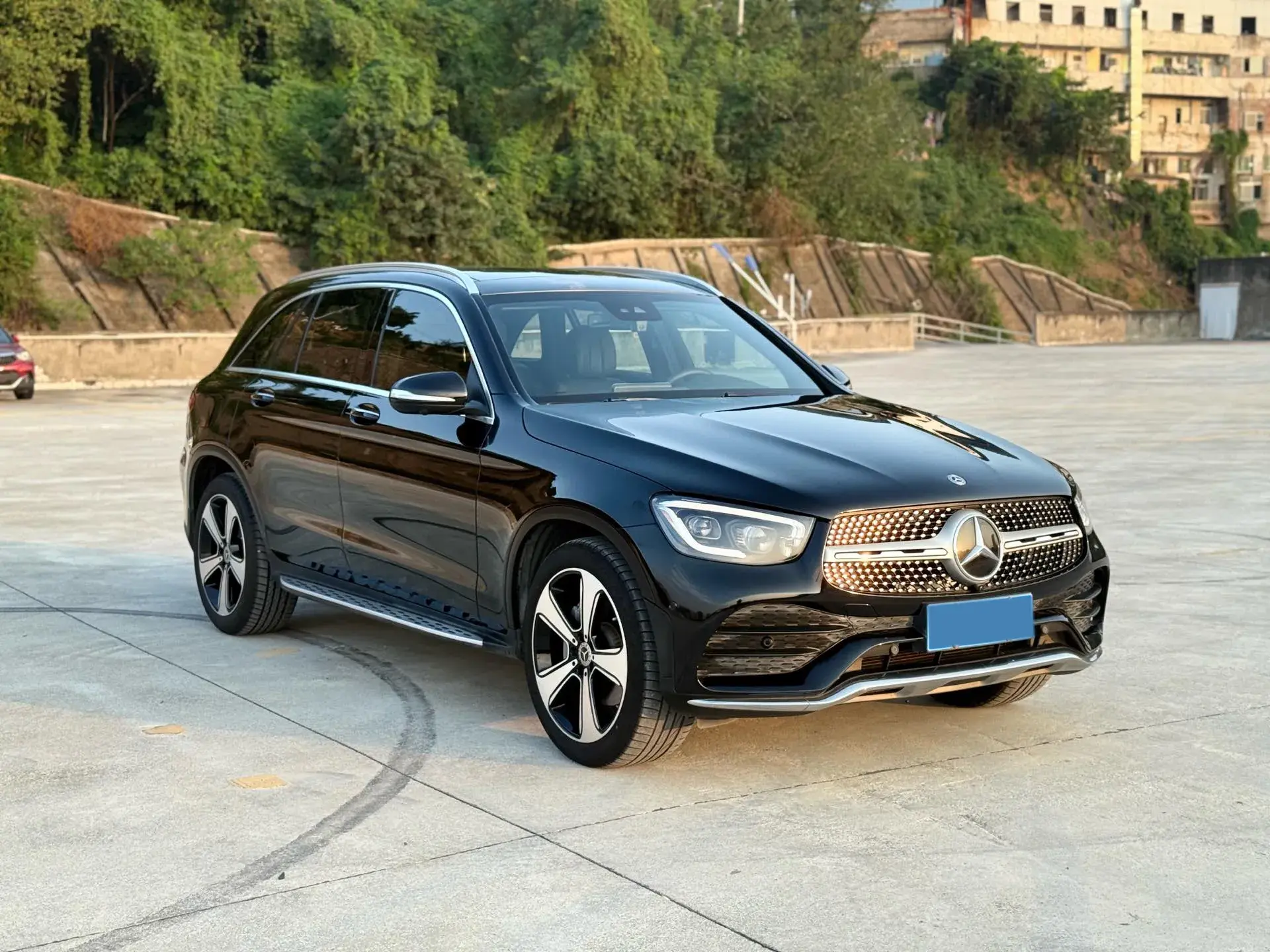 2020 MERCEDES-BENZ GLC thumbnail 2